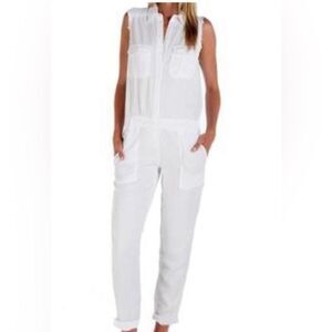 Etienne Marcel Revolve White Jumper Sz XS loc H5